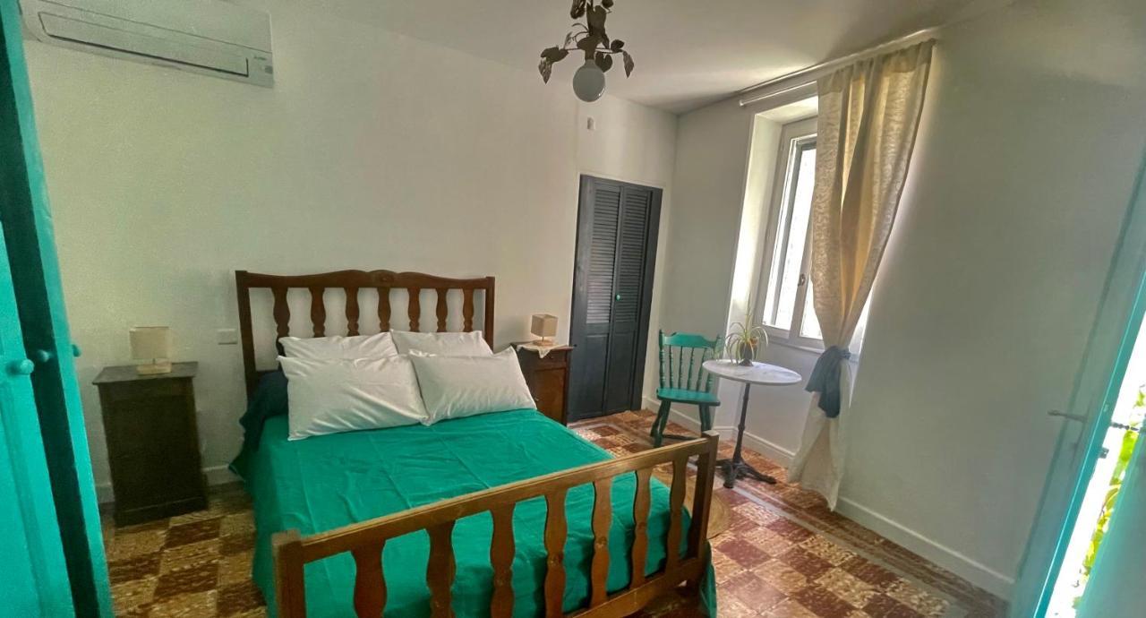 Les P'Tits Velos Bed & Breakfast Chandolas Eksteriør bilde